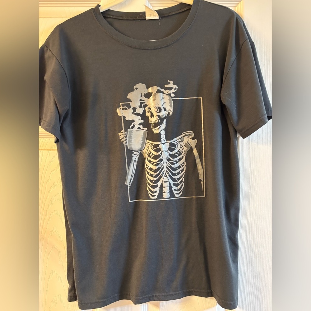 Skeleton Graphic T-Shirt in Black